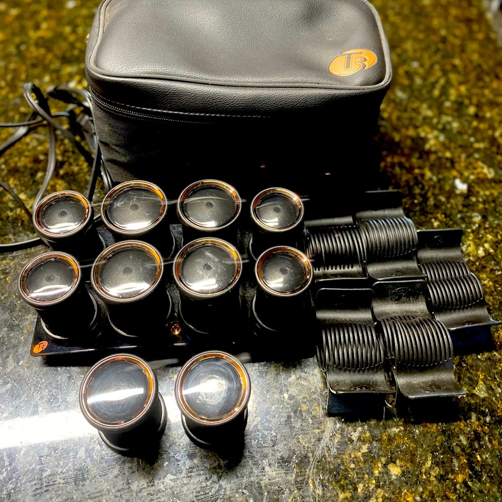 T3 Volumizing Hot Rollers Luxe Set✨With 🌟Extra🌟Rollers and Clips!✨